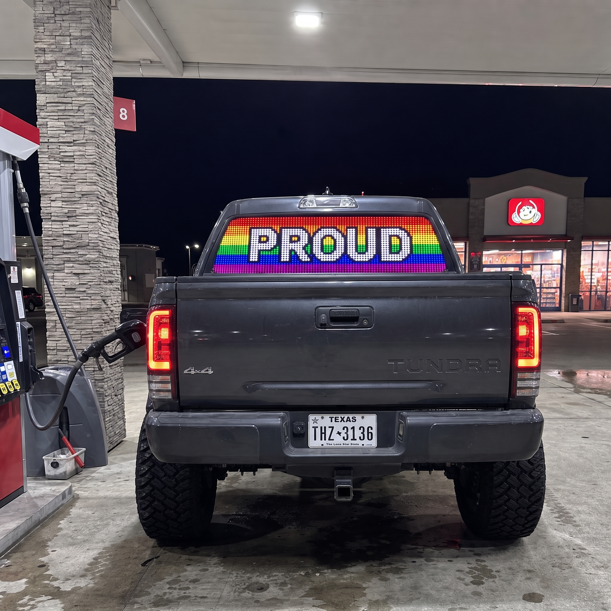 Ten minutes to fill up. Twenty to leave.